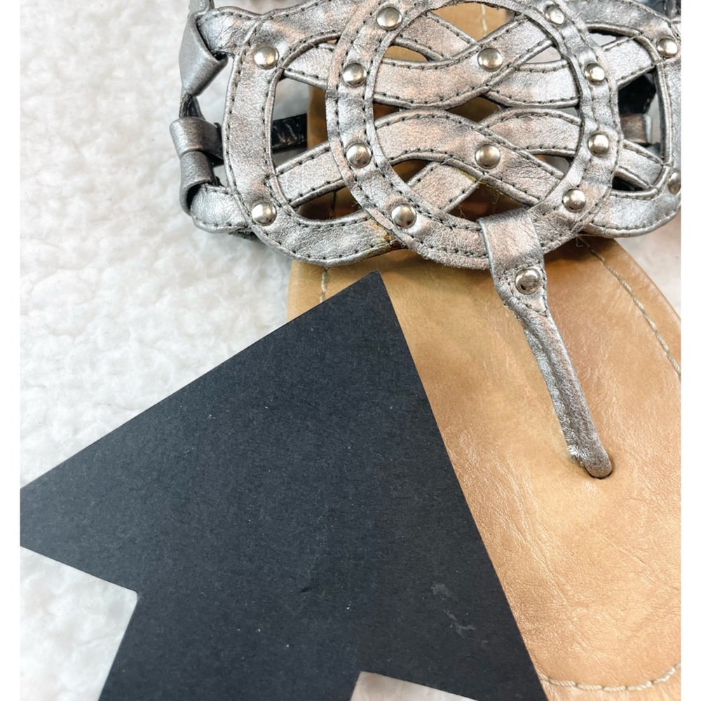 SODA • Silver/Tan Studded Thong Sandals, 7 - Picture 13 of 16